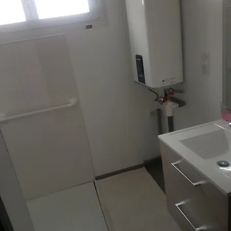 Maisonnette Meublee * Anould